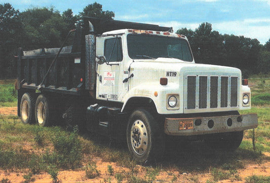 *USED* 1985 International Dump S2500